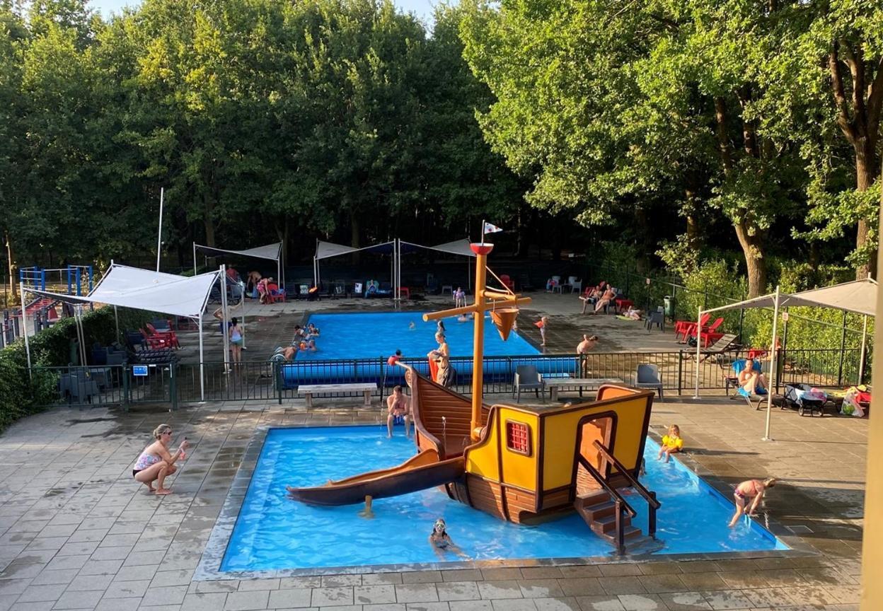 Holiday Park Duinhoeve Udenhout Luaran gambar