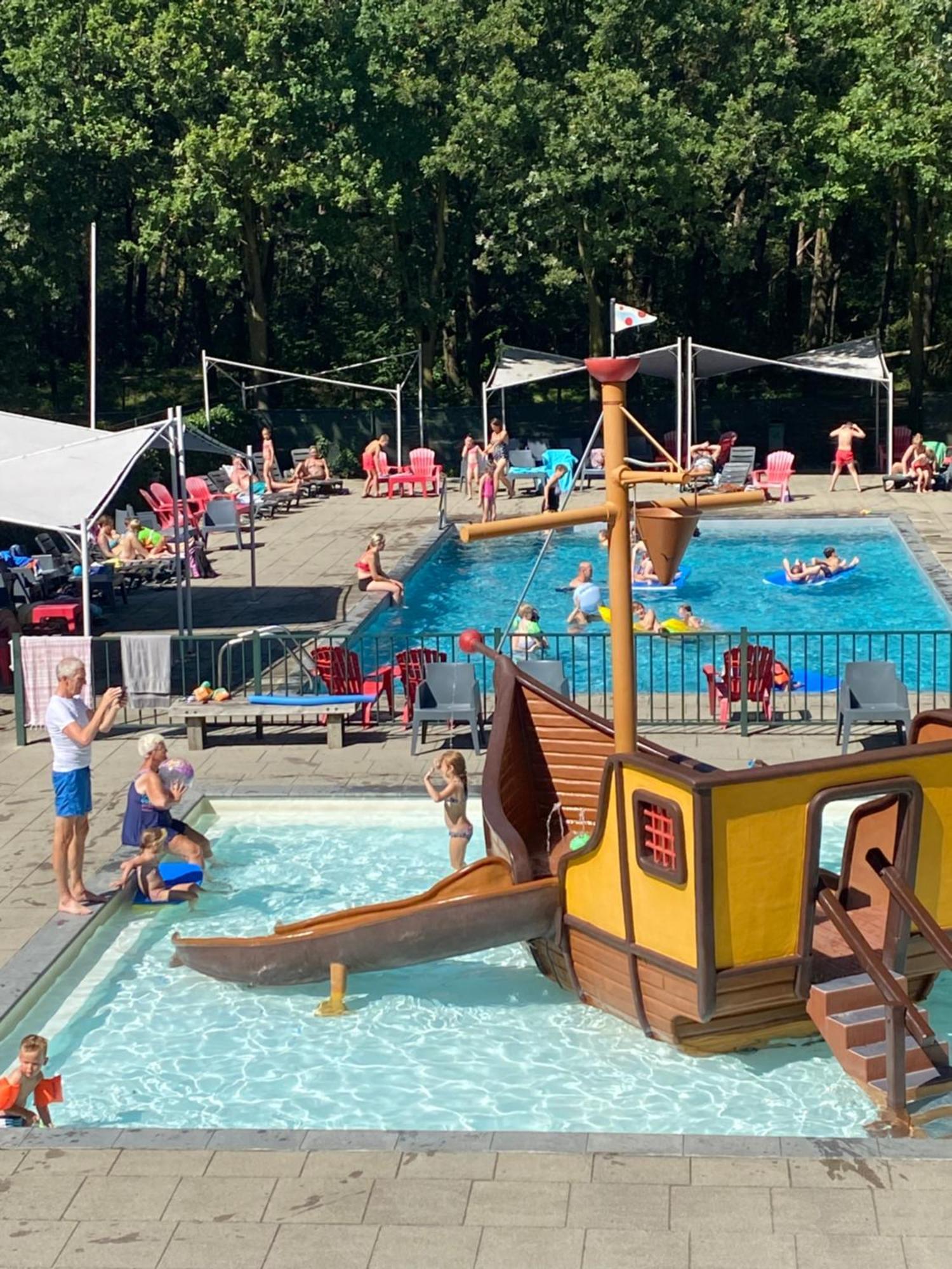 Holiday Park Duinhoeve Udenhout Luaran gambar